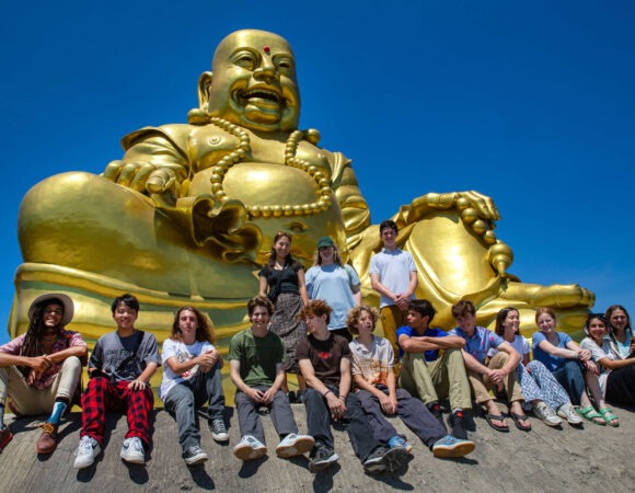 minh-duc-pagoda-vietnam-group-students-janaasenbrennerova