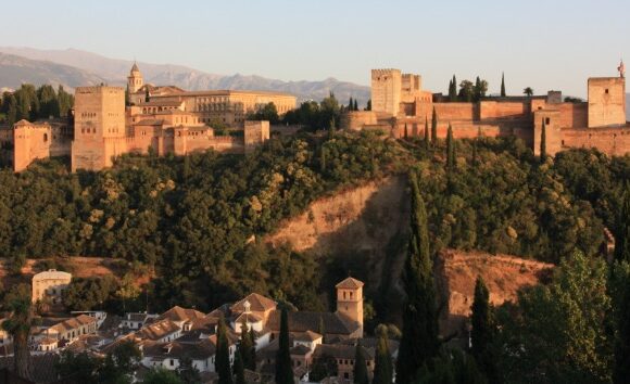 granada-spain-student-travel-llspa_josephlambert-260