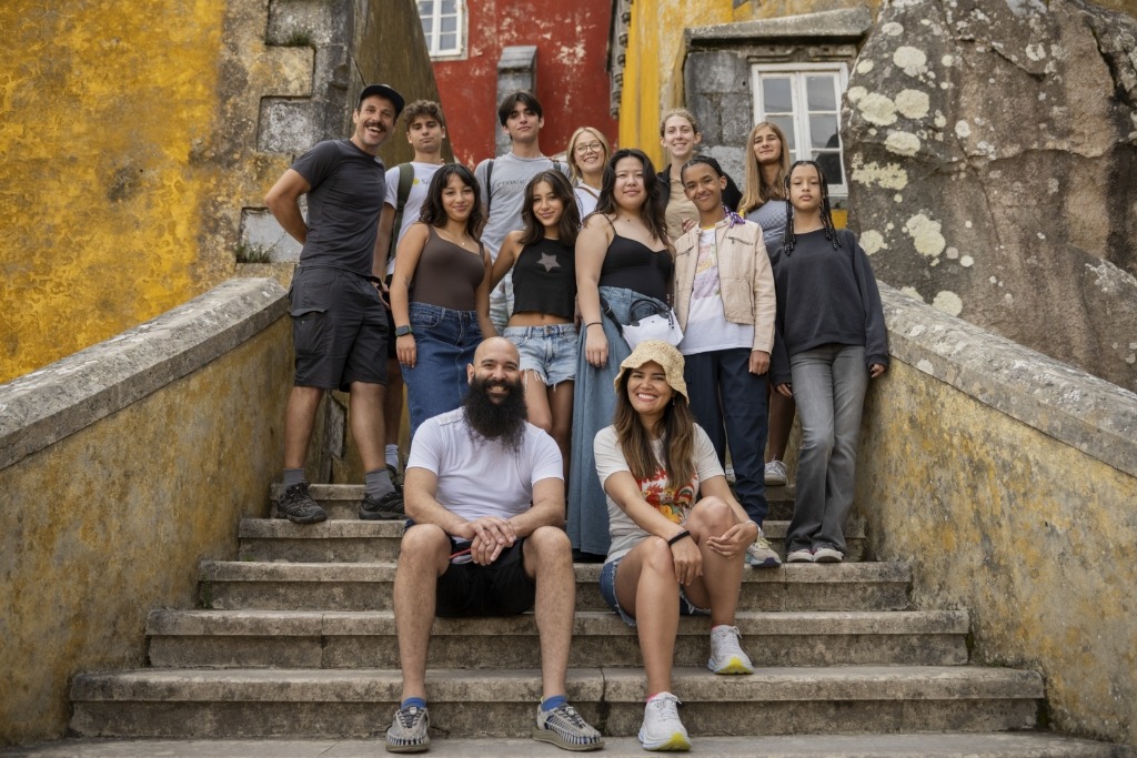 group-of-students-and-leaders-smiling-portugal-spain-program