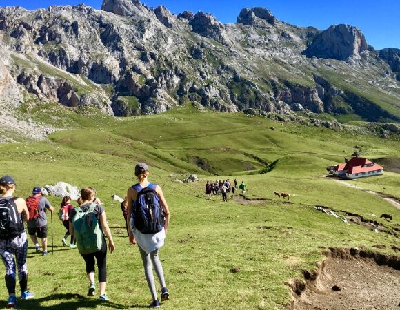 hiking-picos-de-europa-llspa_triciasandridge-14