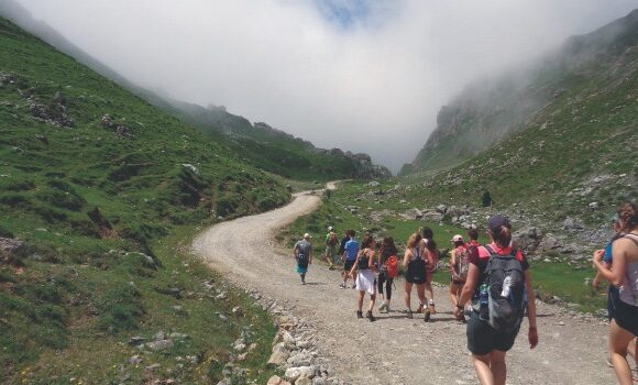 students-hiking-spain-llspb_student_cristianfernandez-20