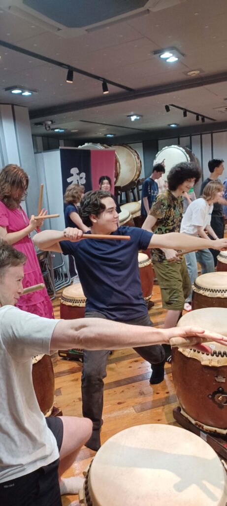 taiko-drum-group-students-davidshear