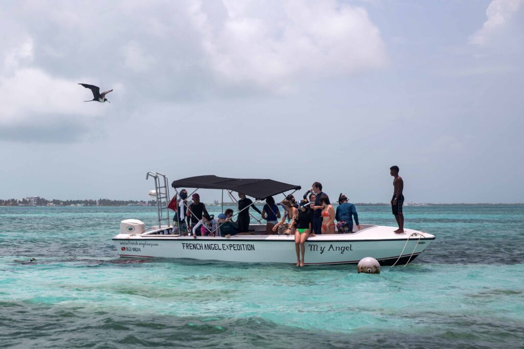 belize-boat-cayecaulker