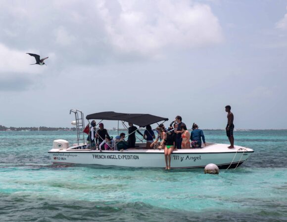 belize-boat-cayecaulker