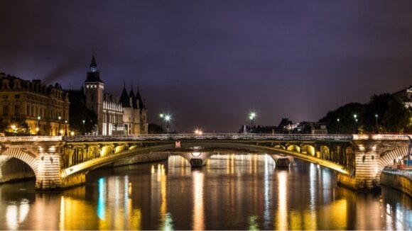 bridge-paris-france-ceeub_jonathanmccarthy-186