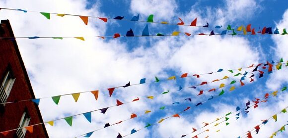 colorful-pennants-against-sky-dublin-ceire_brennacasey-4-2