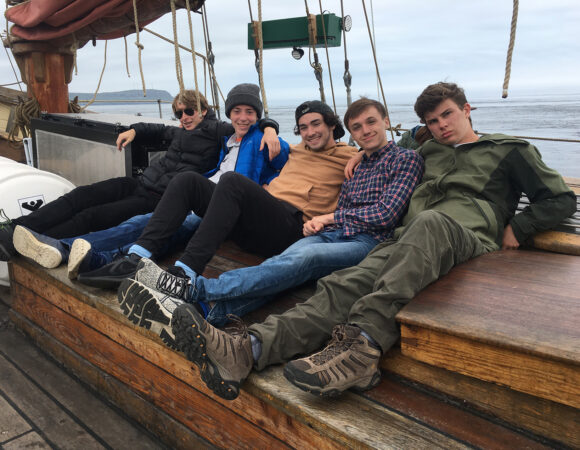 iceland-boat-group-students-micahsewell