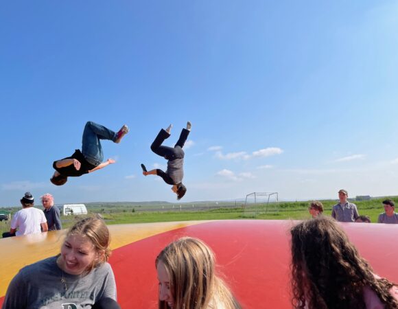 iceland-students-jumping-kelseydailey