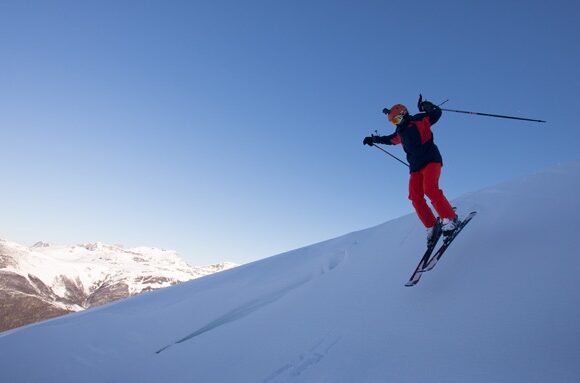 student-backcountry-skiing-patagonia-cepat_stevebyrne-153