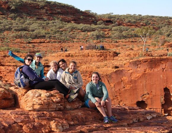 student-group-australian-outback-ceausb_heatherweas-130