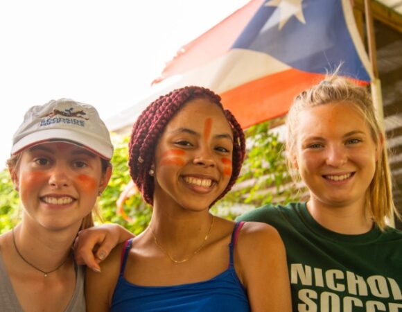 students-smiling-puerto-rico